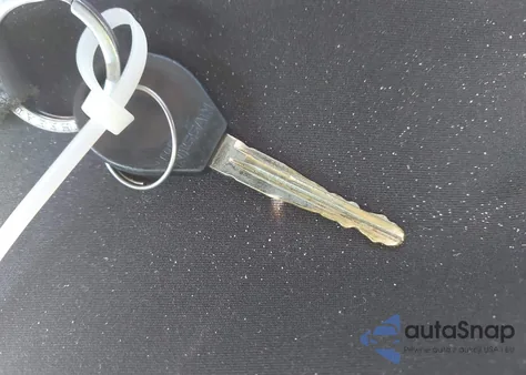 2017 Nissan Versa 1.6 S+ из США, поврежденный, VIN 3N1CN7AP0HL903219